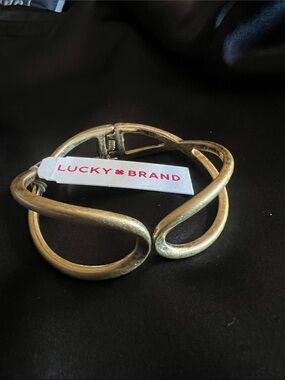 Lucky Brand Gold Open Sculptural Cuff Bracelet